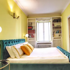 Large And Charming In Trastevere By Yourhost Rome